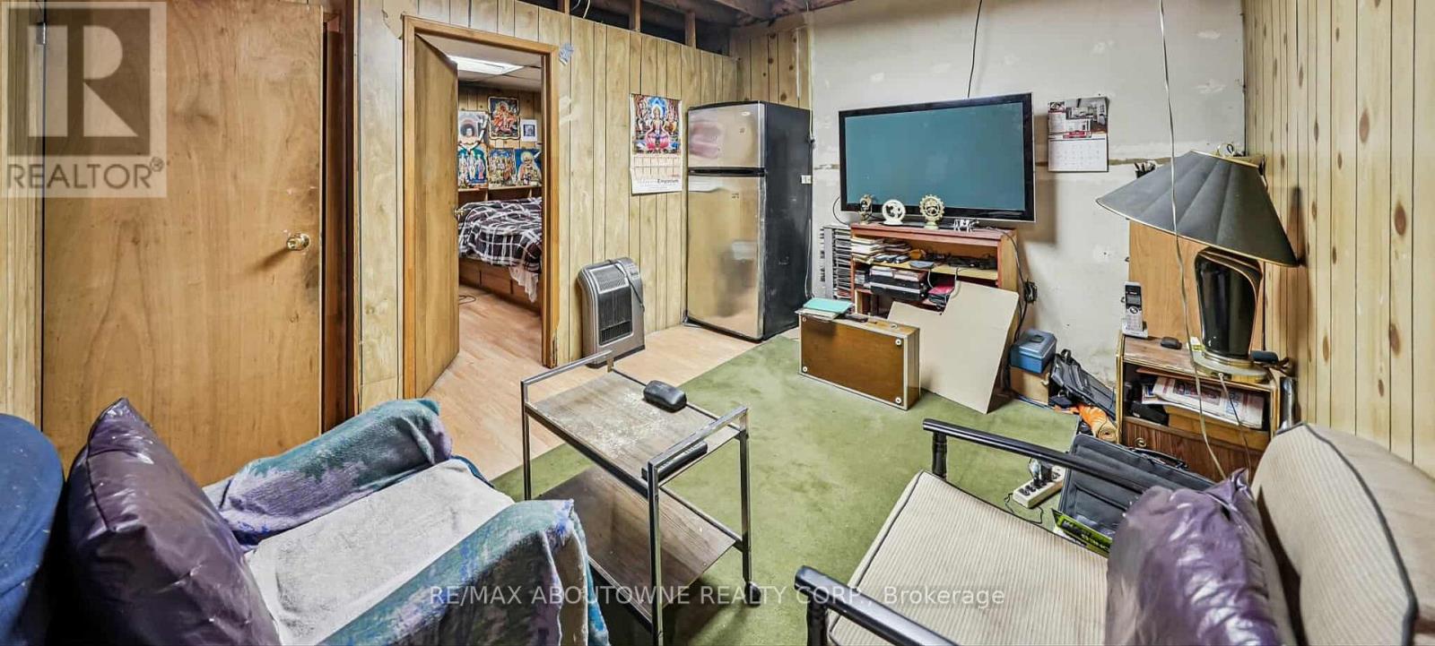 676 Galloway Crescent, Mississauga, Ontario  L5C 3W1 - Photo 29 - W12507450