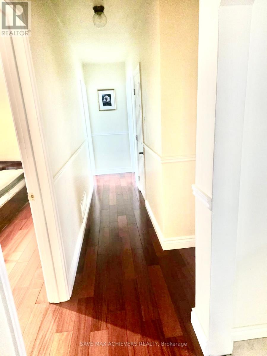 2 Coolhurst Drive, Toronto, Ontario  M9W 4A5 - Photo 17 - W12507502