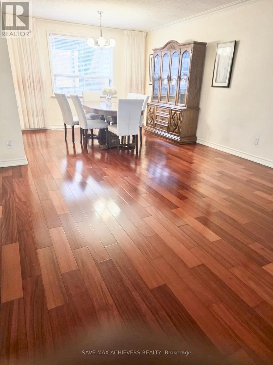 2 Coolhurst Drive, Toronto, Ontario  M9W 4A5 - Photo 6 - W12507502