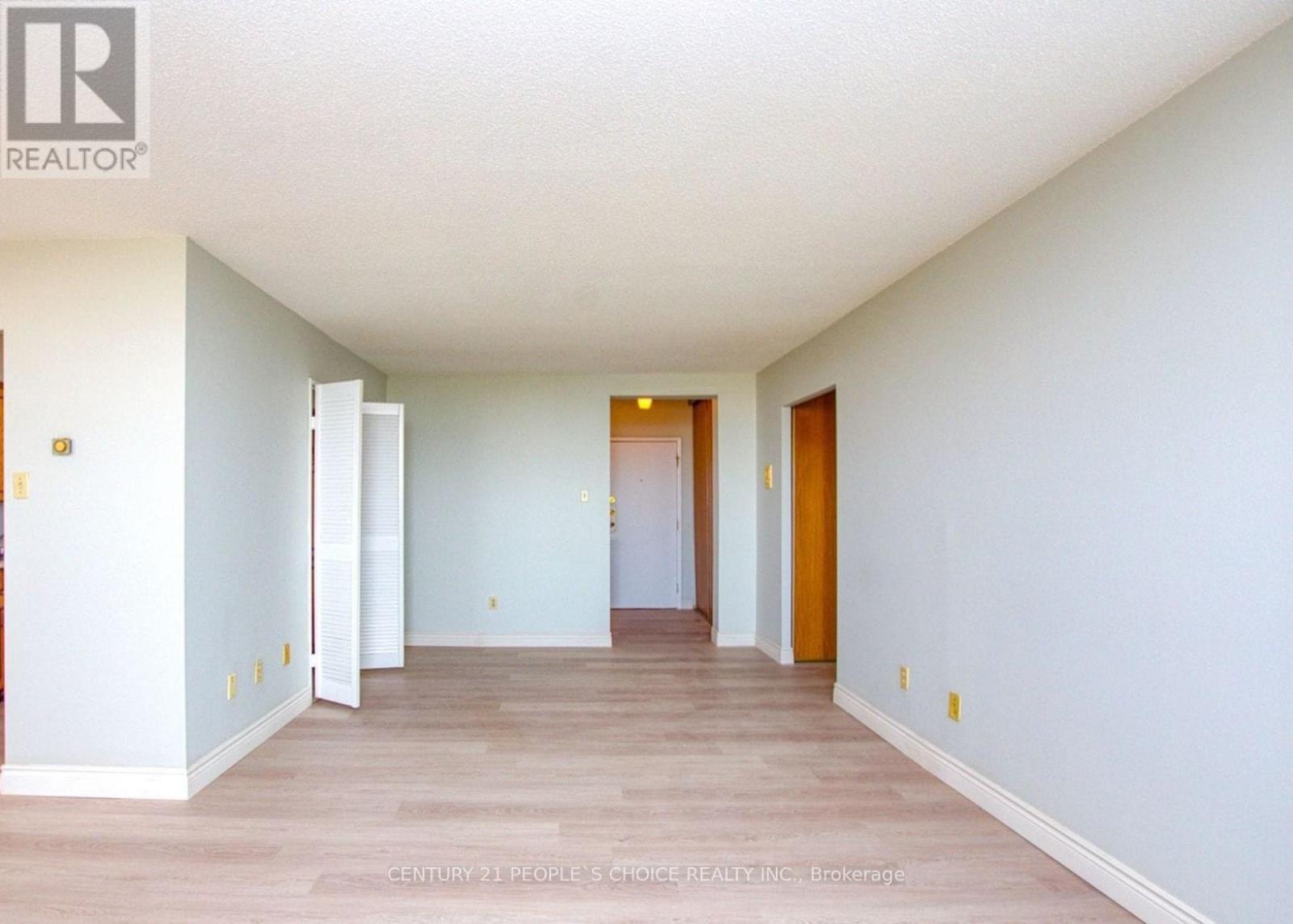 801 - 3533 Derry Road E, Mississauga, Ontario  L4T 1B1 - Photo 9 - W12507514