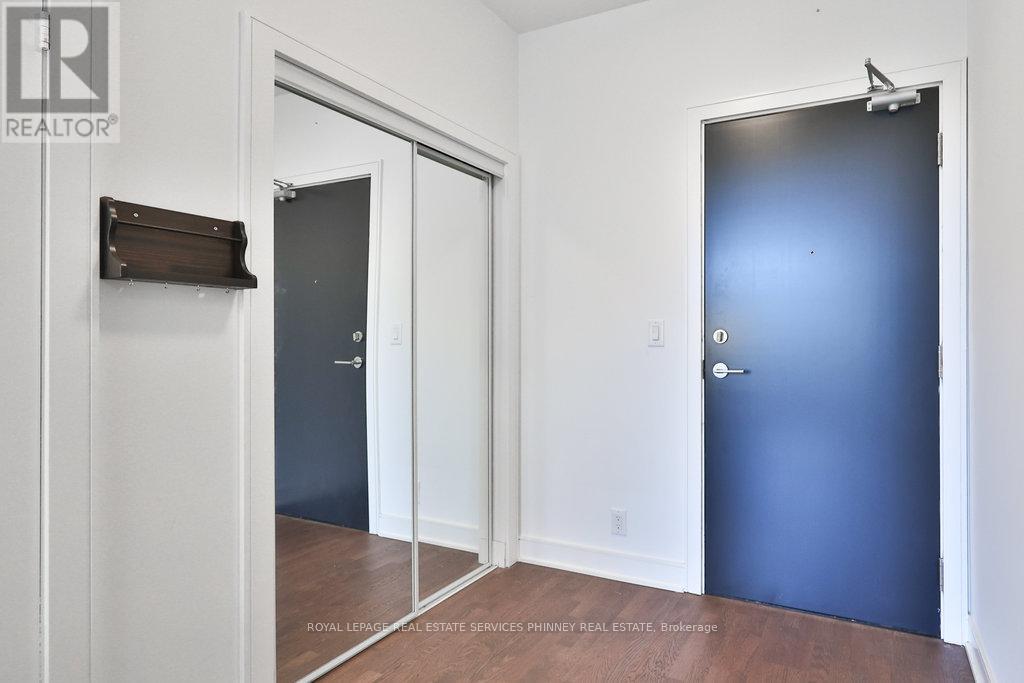 470 - 1575 Lakeshore Road W, Mississauga, Ontario  L5G 0V1 - Photo 3 - W12507546