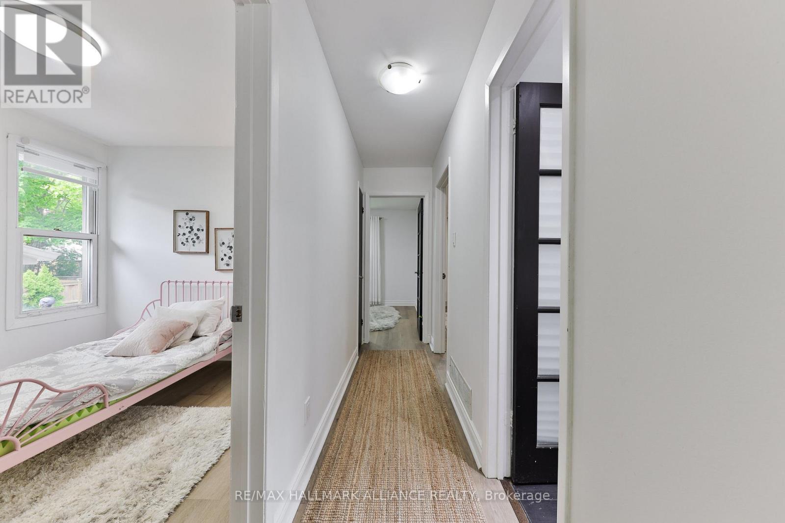 495 Brookmill Road, Oakville, Ontario  L6J 5K6 - Photo 17 - W12507550