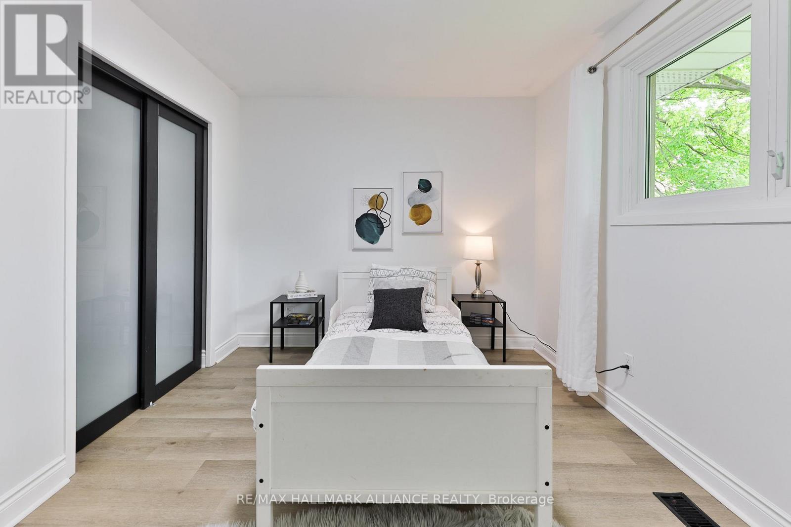 495 Brookmill Road, Oakville, Ontario  L6J 5K6 - Photo 20 - W12507550