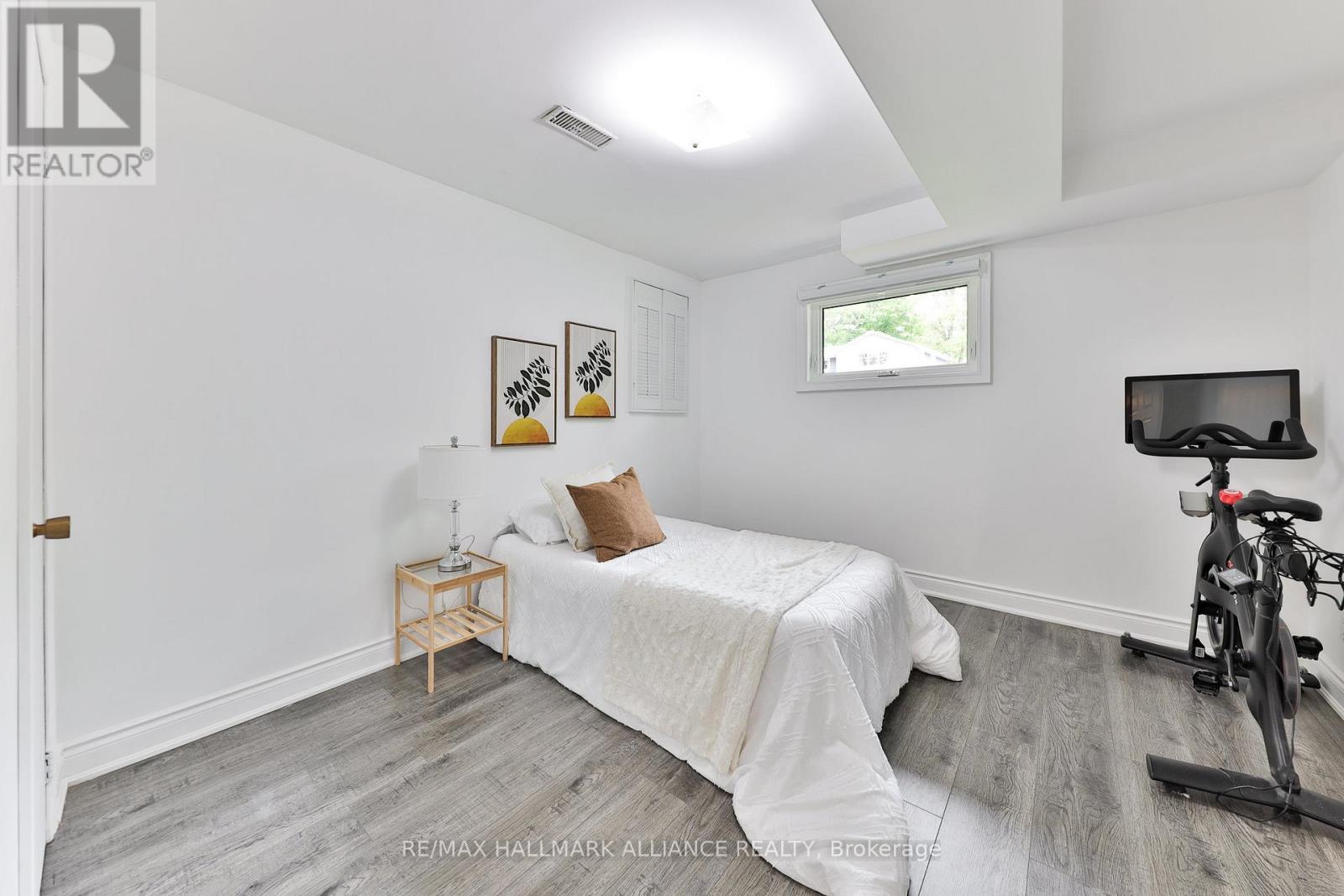 495 Brookmill Road, Oakville, Ontario  L6J 5K6 - Photo 30 - W12507550