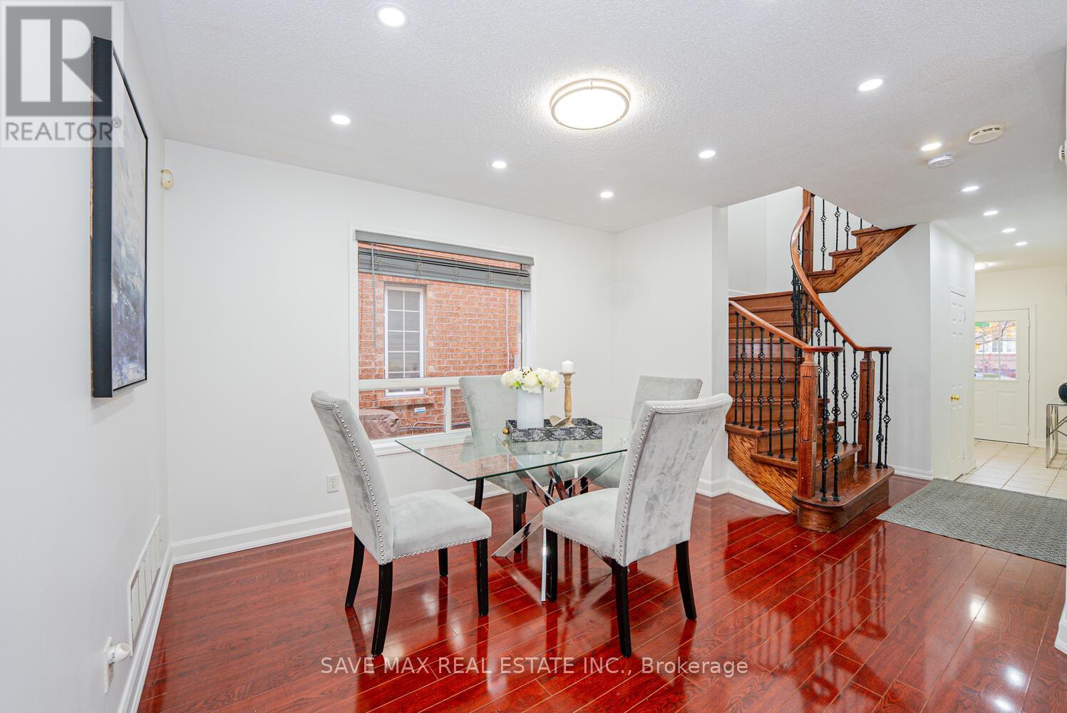 3 Gander Crescent, Brampton, Ontario  L6P 2J5 - Photo 6 - W12492314