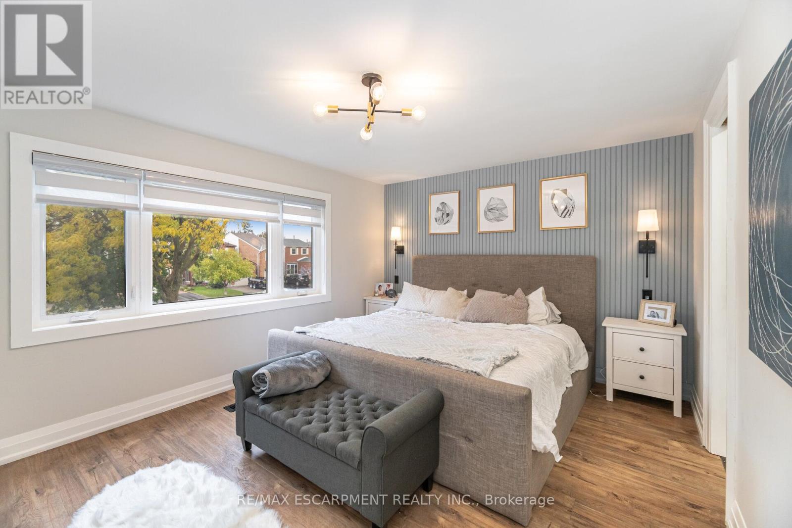 4406 Lee Drive, Mississauga (Rathwood), Ontario  L4W 4A8 - Photo 21 - W12507292