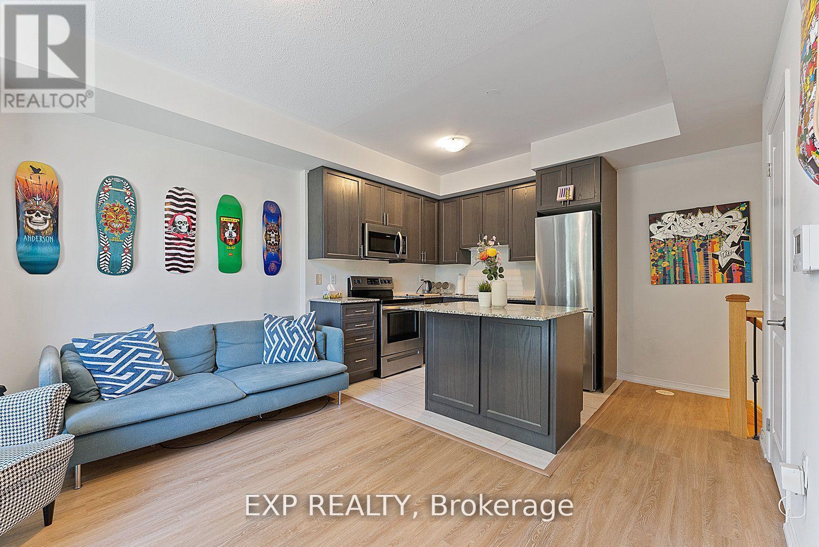 27 - 26 Fieldway Road, Toronto, Ontario  M8Z 0E3 - Photo 5 - W12390029