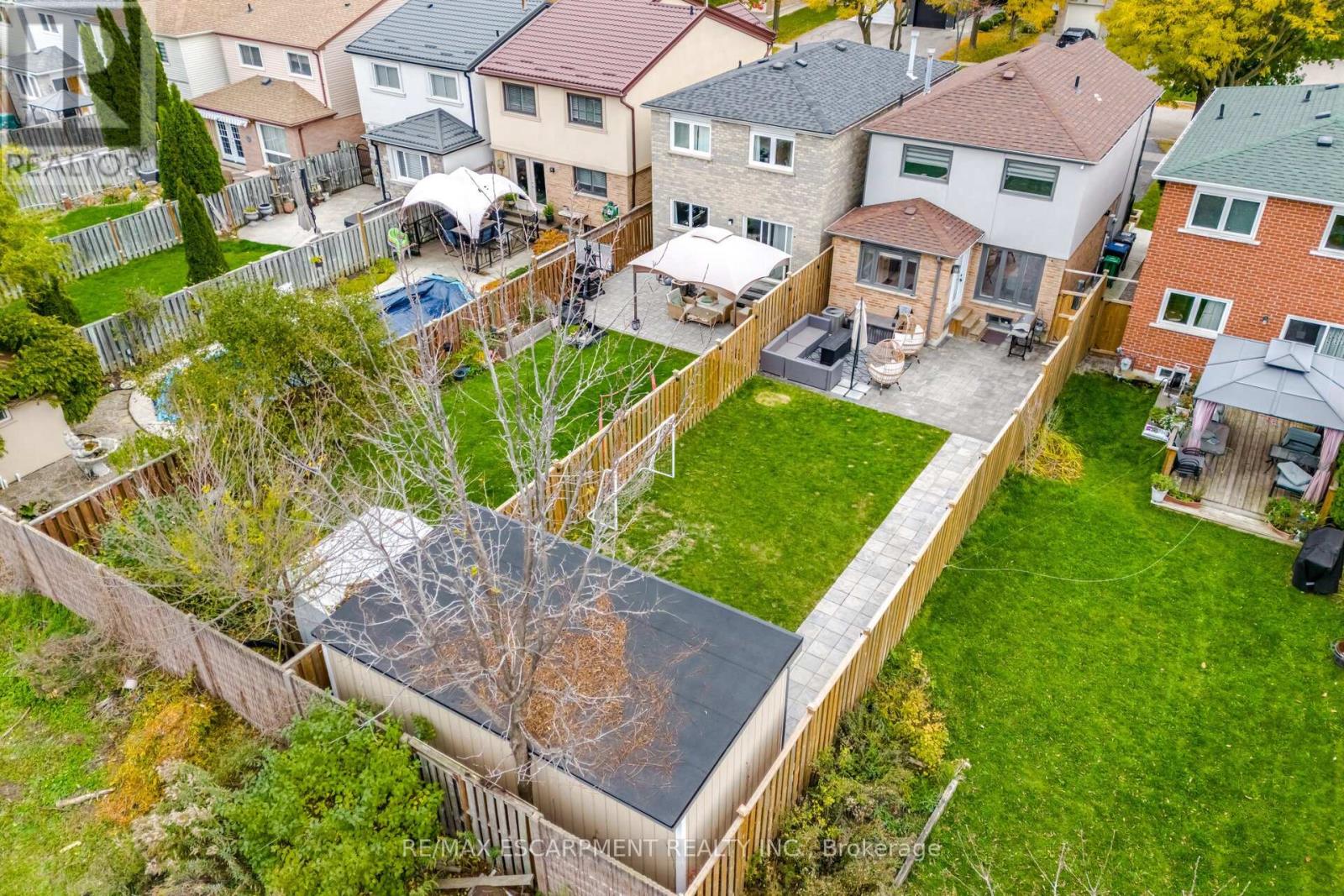 4406 Lee Drive, Mississauga (Rathwood), Ontario  L4W 4A8 - Photo 43 - W12507292