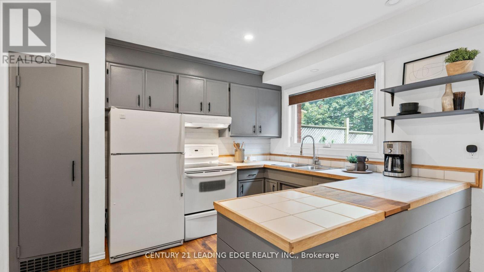 58 Falesy Avenue, Kitchener, Ontario  N2A 1N9 - Photo 9 - X12507204