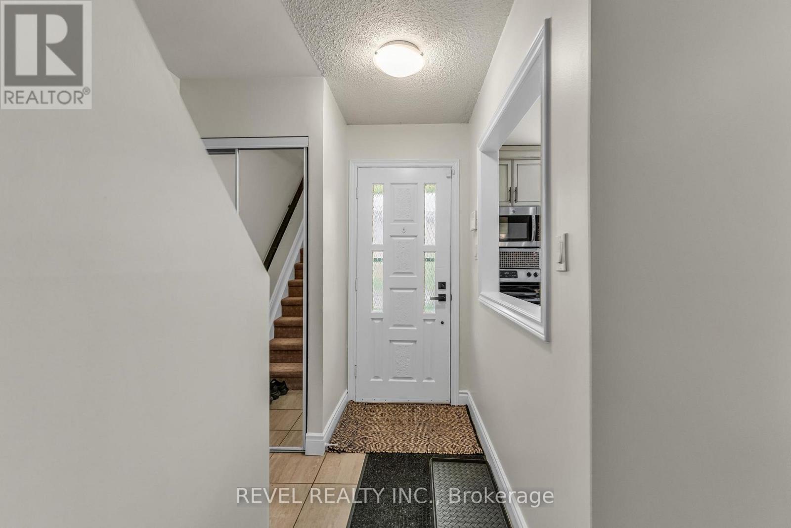 133 - 10 Angus Road, Hamilton, Ontario L8K 6K3 - Photo 7 - X12507224