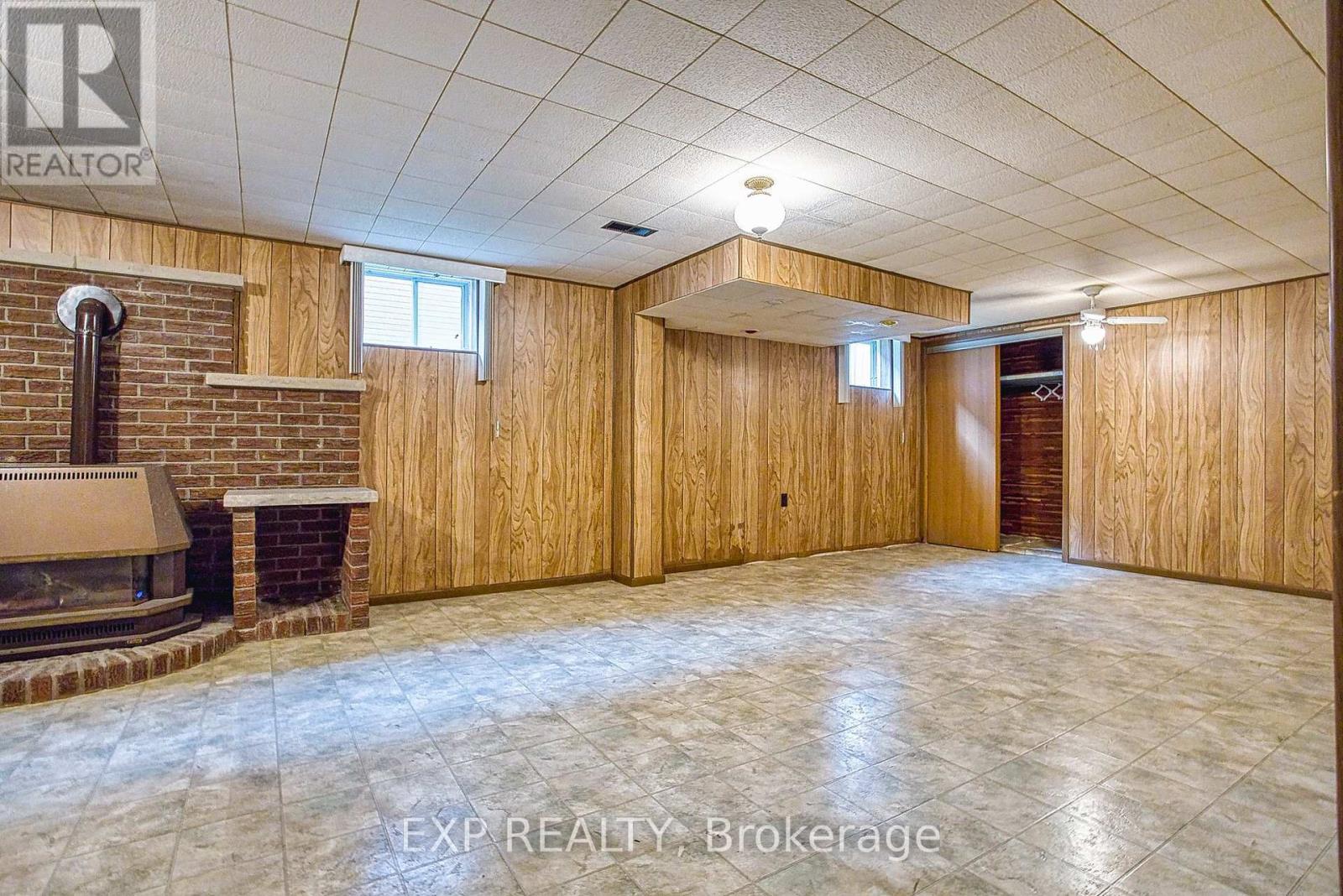 40 Purdy Crescent, Hamilton, Ontario  L9A 3B3 - Photo 26 - X12507318