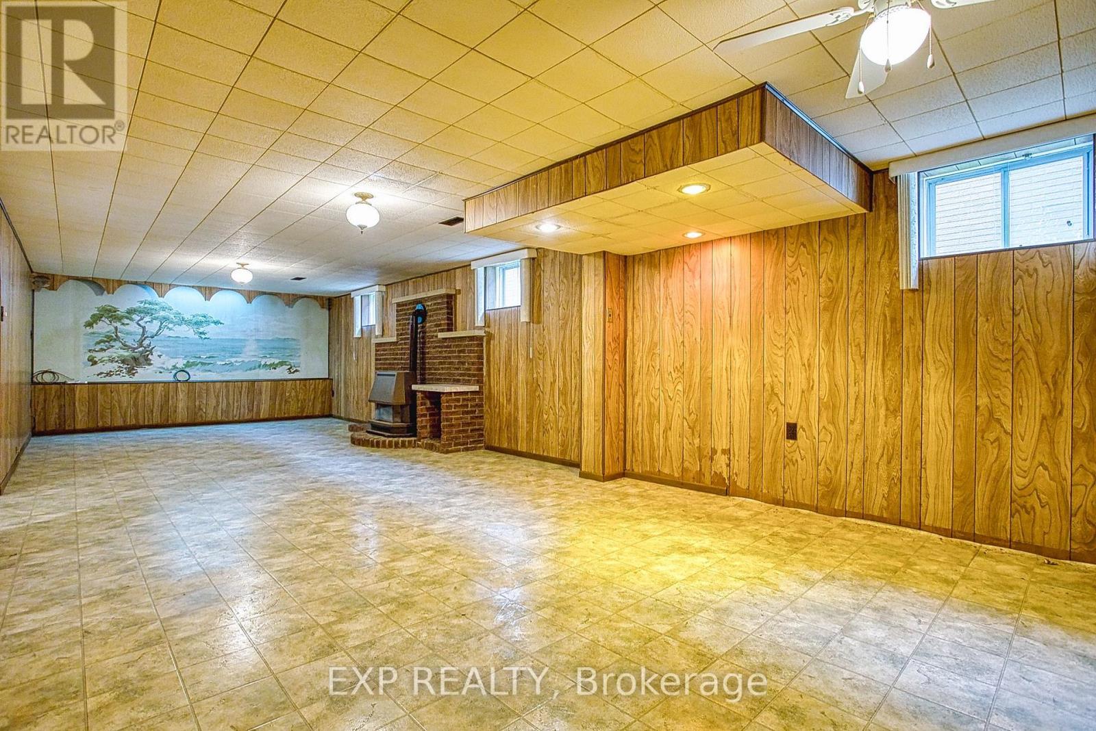 40 Purdy Crescent, Hamilton, Ontario  L9A 3B3 - Photo 33 - X12507318