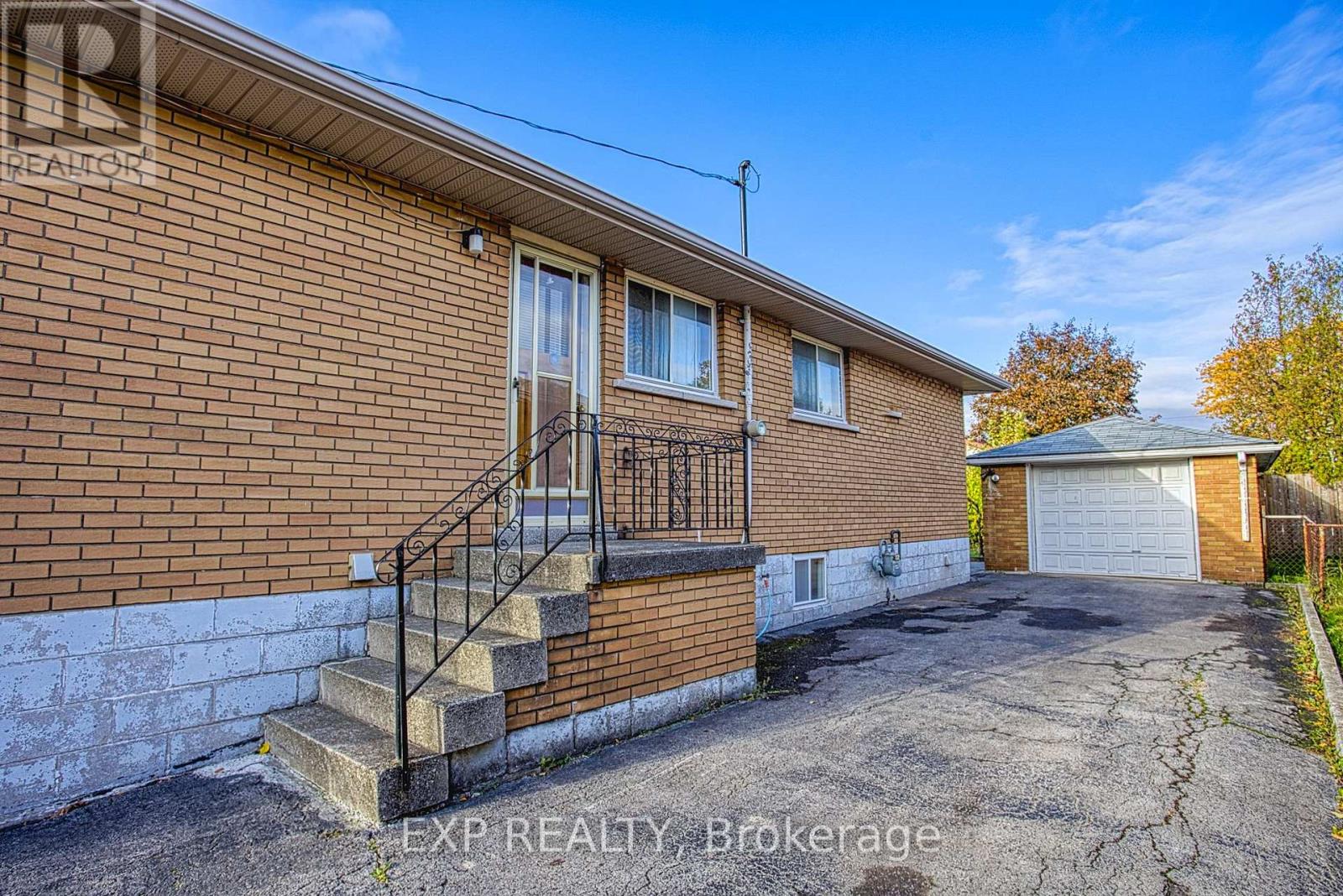40 Purdy Crescent, Hamilton, Ontario  L9A 3B3 - Photo 35 - X12507318