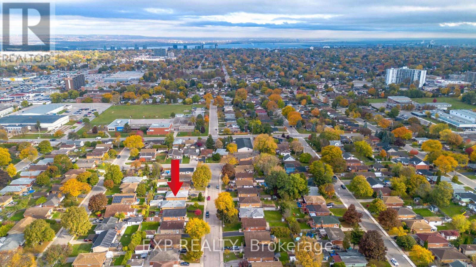 40 Purdy Crescent, Hamilton, Ontario  L9A 3B3 - Photo 47 - X12507318