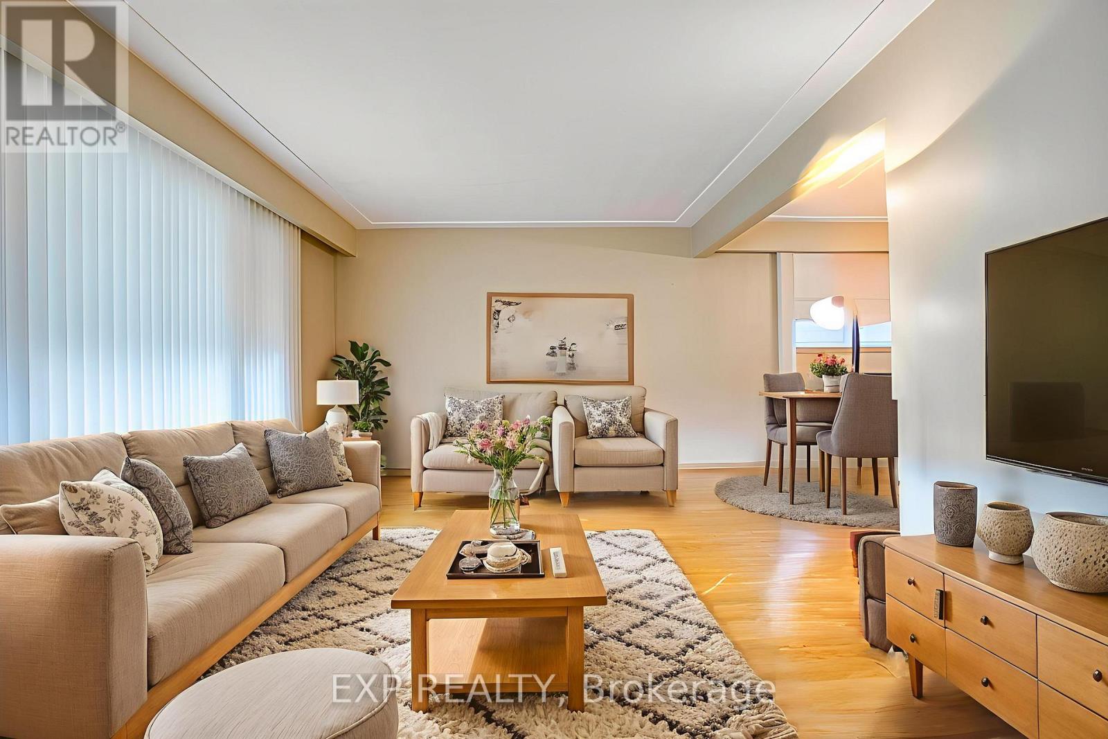 40 Purdy Crescent, Hamilton, Ontario  L9A 3B3 - Photo 7 - X12507318