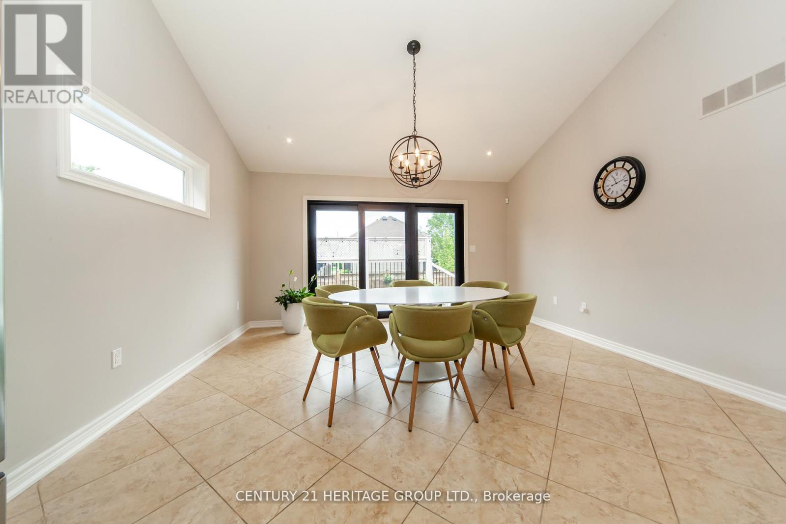 5826 Fiddlehead Lane, Niagara Falls, Ontario  L2H 0E9 - Photo 11 - X12507322