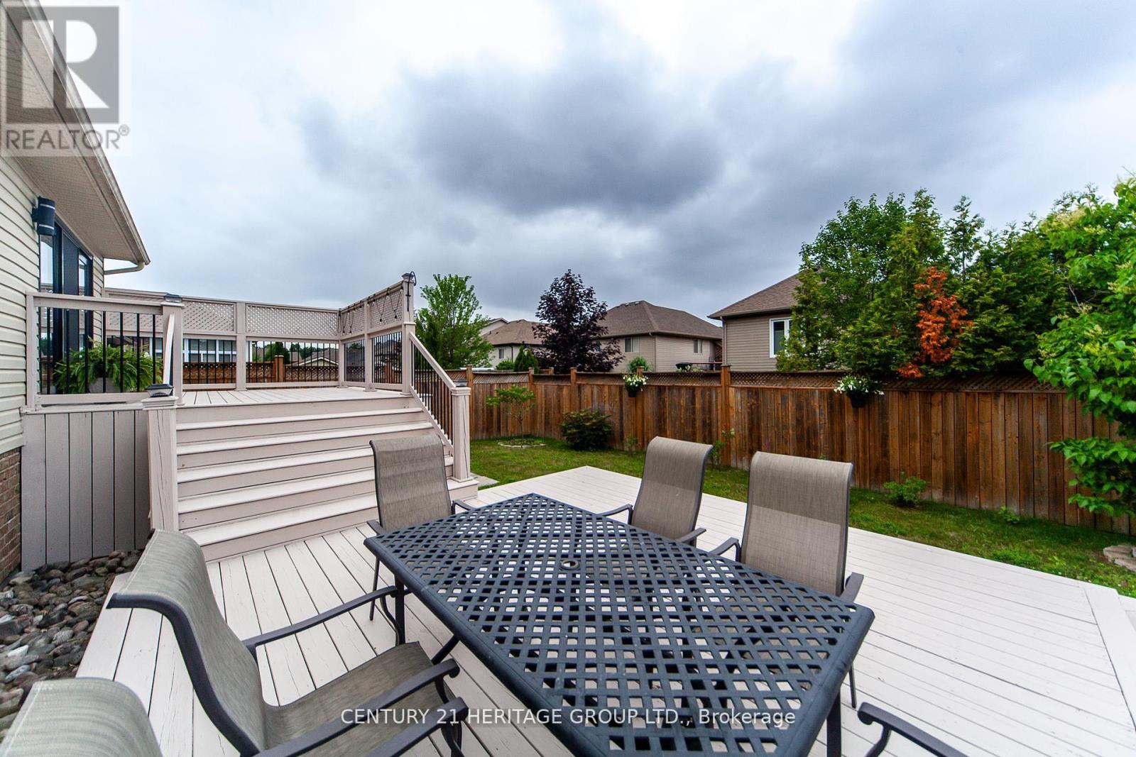 5826 Fiddlehead Lane, Niagara Falls, Ontario  L2H 0E9 - Photo 32 - X12507322