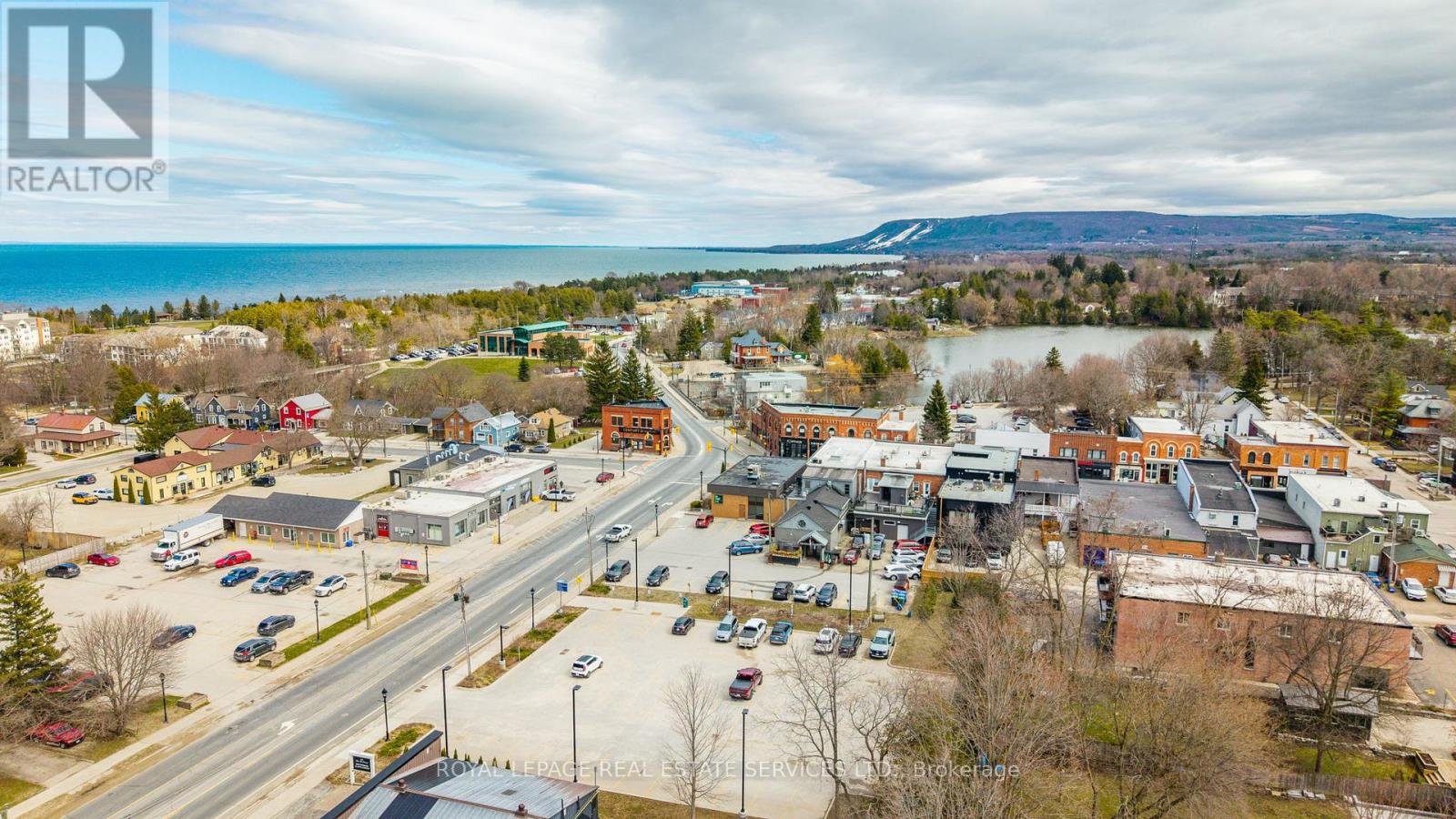 24 Louisa Street W, Blue Mountains, Ontario  N0H 2P0 - Photo 19 - X12507368