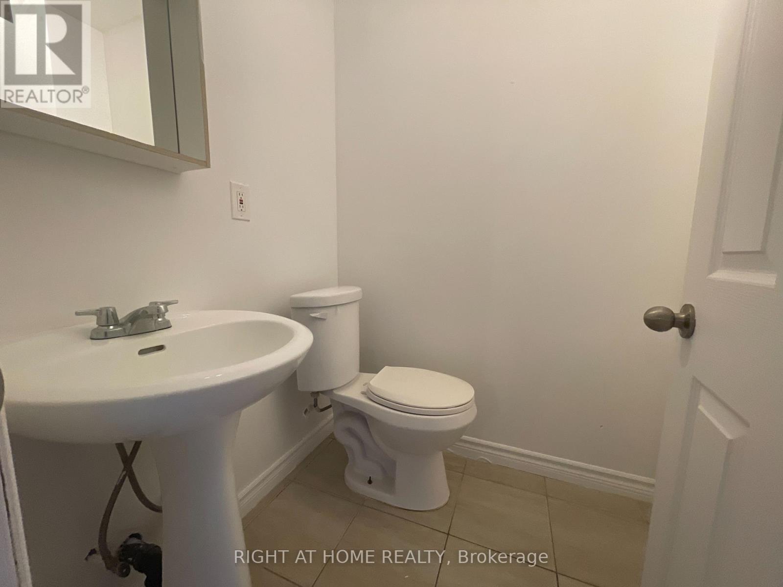 7 - 279 Drouillard Road, Windsor, Ontario  N8Y 2P4 - Photo 7 - X12507476