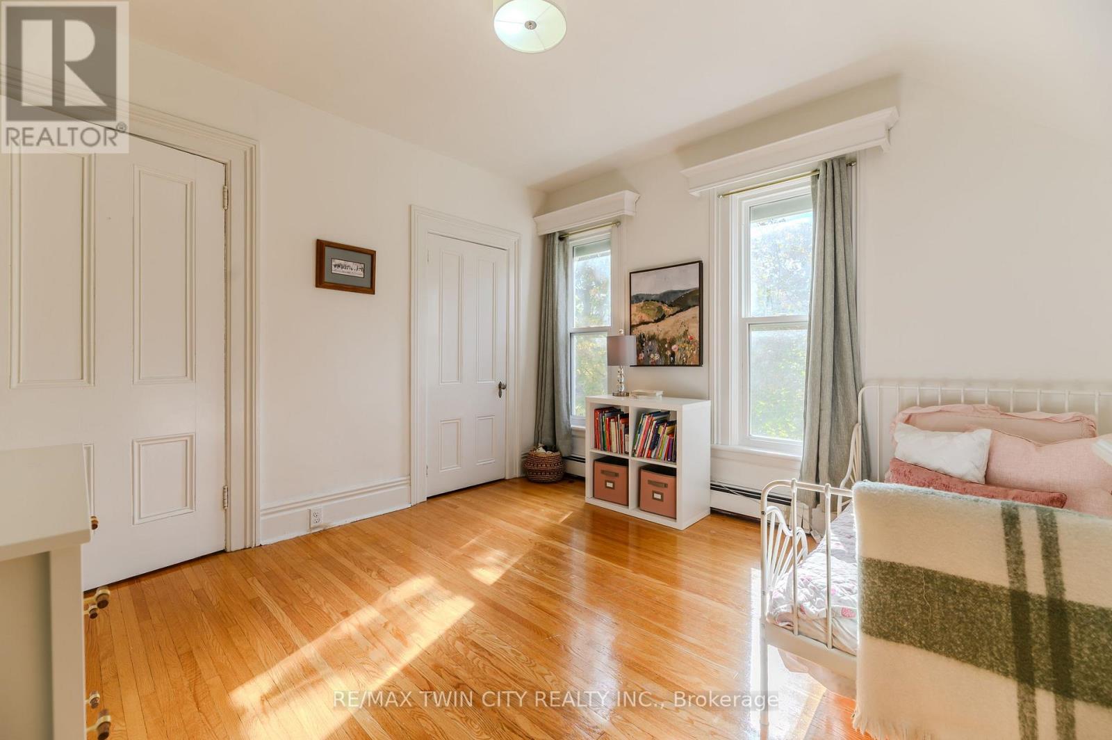 35 Egerton Street, Brantford, Ontario  N3T 4L4 - Photo 25 - X12507508