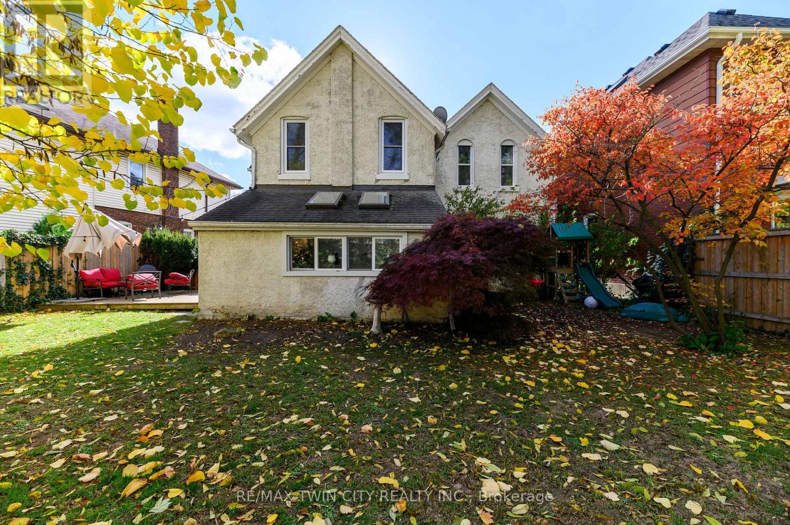 35 Egerton Street, Brantford, Ontario  N3T 4L4 - Photo 39 - X12507508