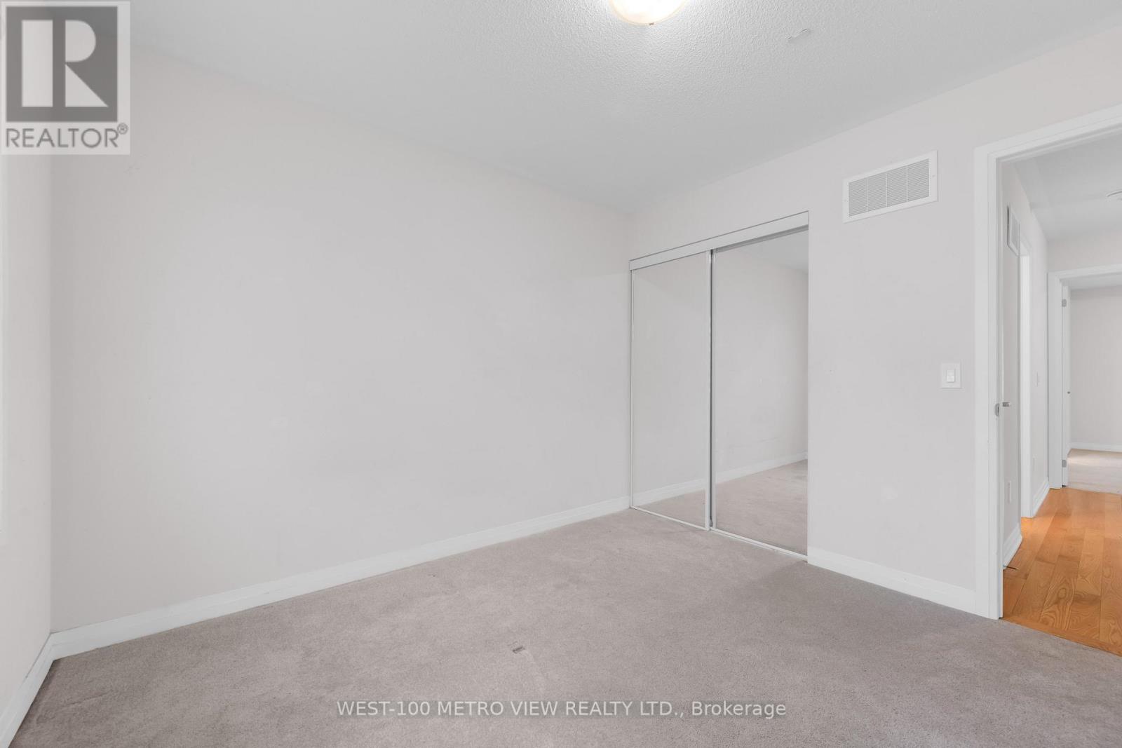 337 Provident Way, Hamilton (Mount Hope), Ontario  L0R 1W0 - Photo 21 - X12507558