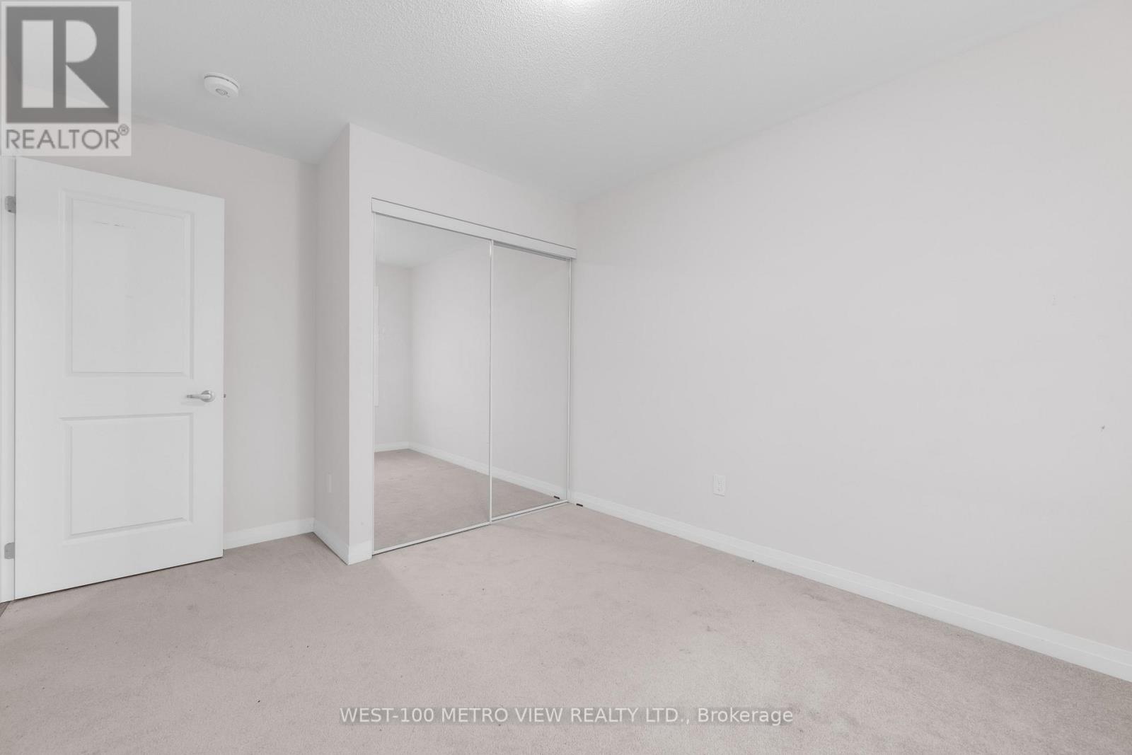 337 Provident Way, Hamilton (Mount Hope), Ontario  L0R 1W0 - Photo 23 - X12507558