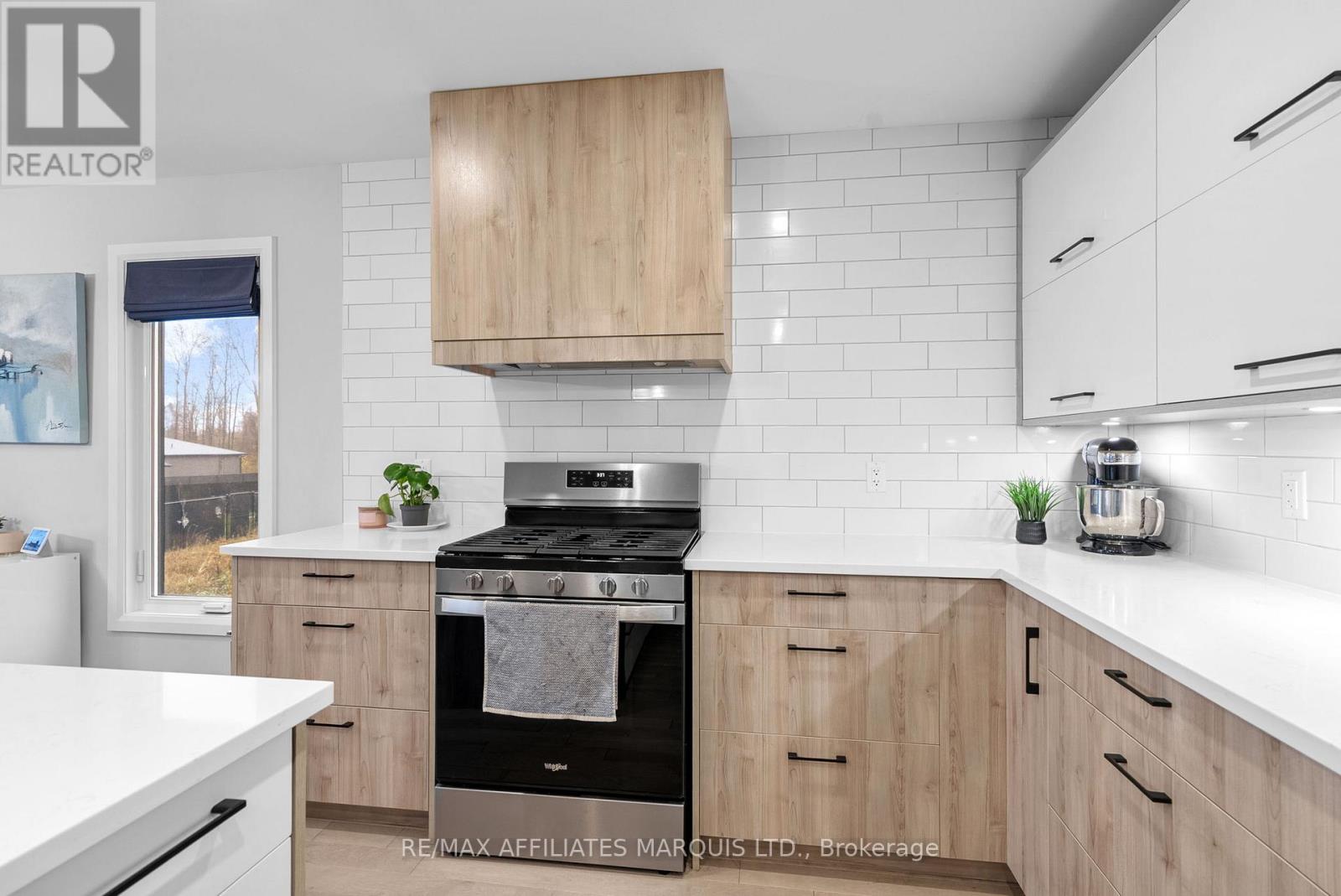 2341 Crewson Court, Cornwall, Ontario  K6H 0H9 - Photo 8 - X12507690