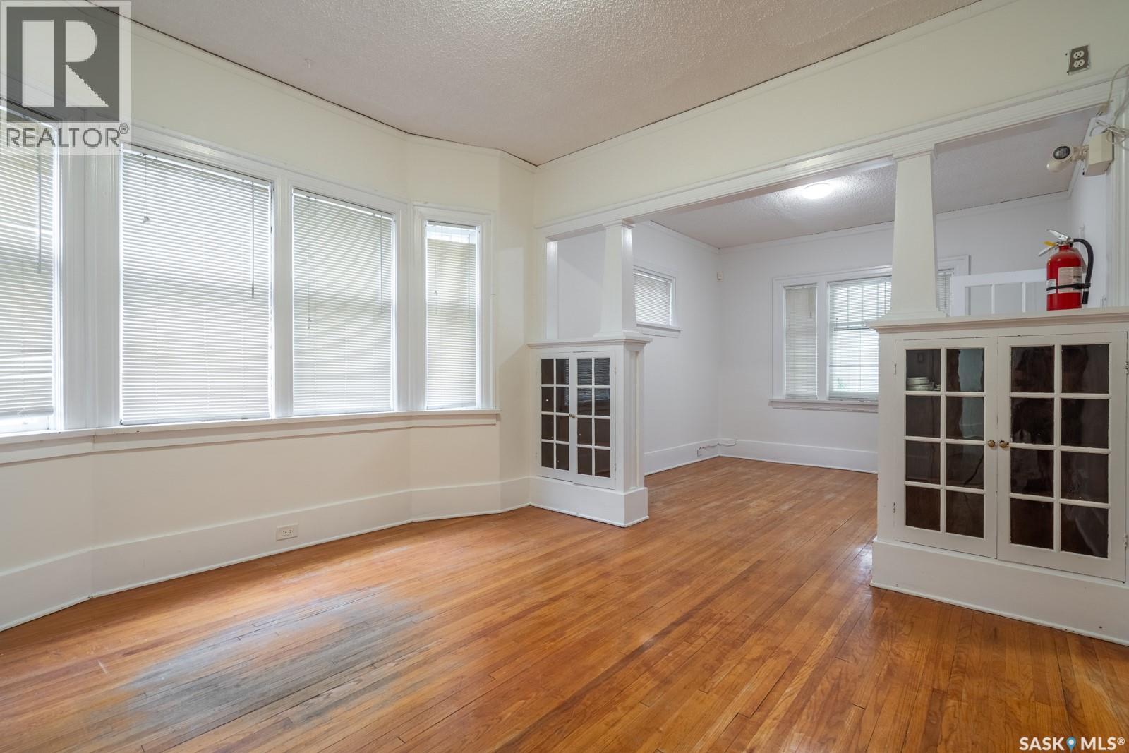 1535 Victoria Avenue, Regina, Saskatchewan  S4P 0P6 - Photo 6 - SK020193