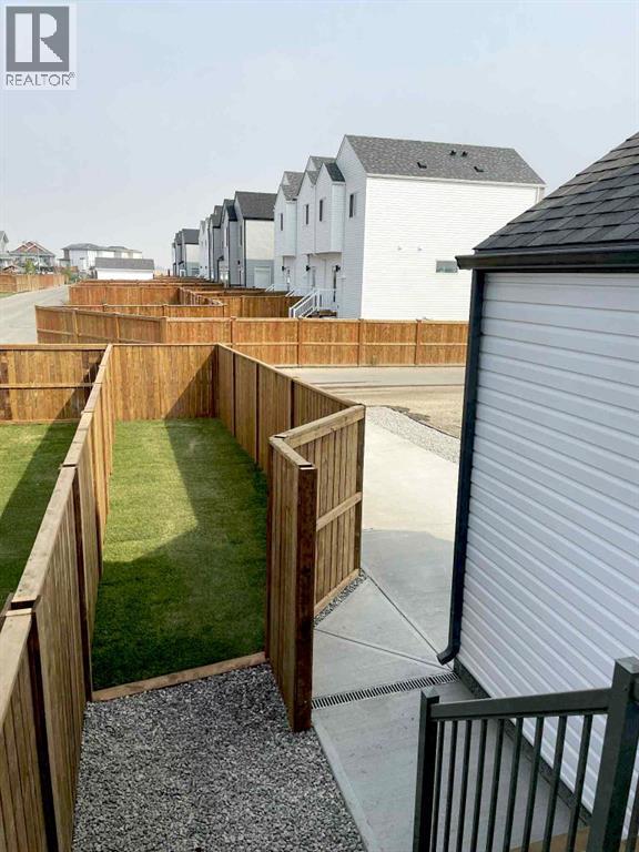 673 Blackwolf Boulevard N, Lethbridge, Alberta  T1H 7H7 - Photo 21 - A2268579