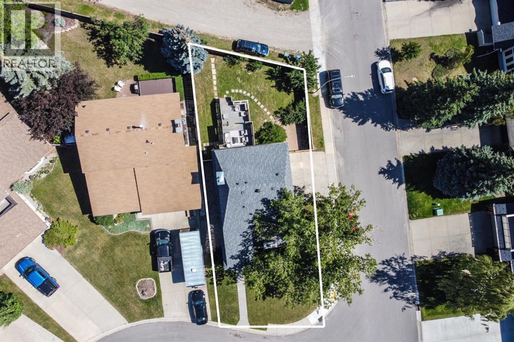 4 Coach Ridge Close Sw, Calgary, Alberta  T3H 1J1 - Photo 30 - A2259768