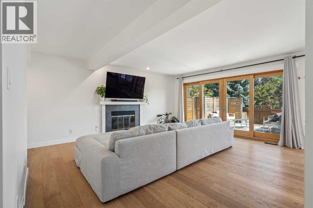 4 Coach Ridge Close Sw, Calgary, Alberta  T3H 1J1 - Photo 15 - A2259768