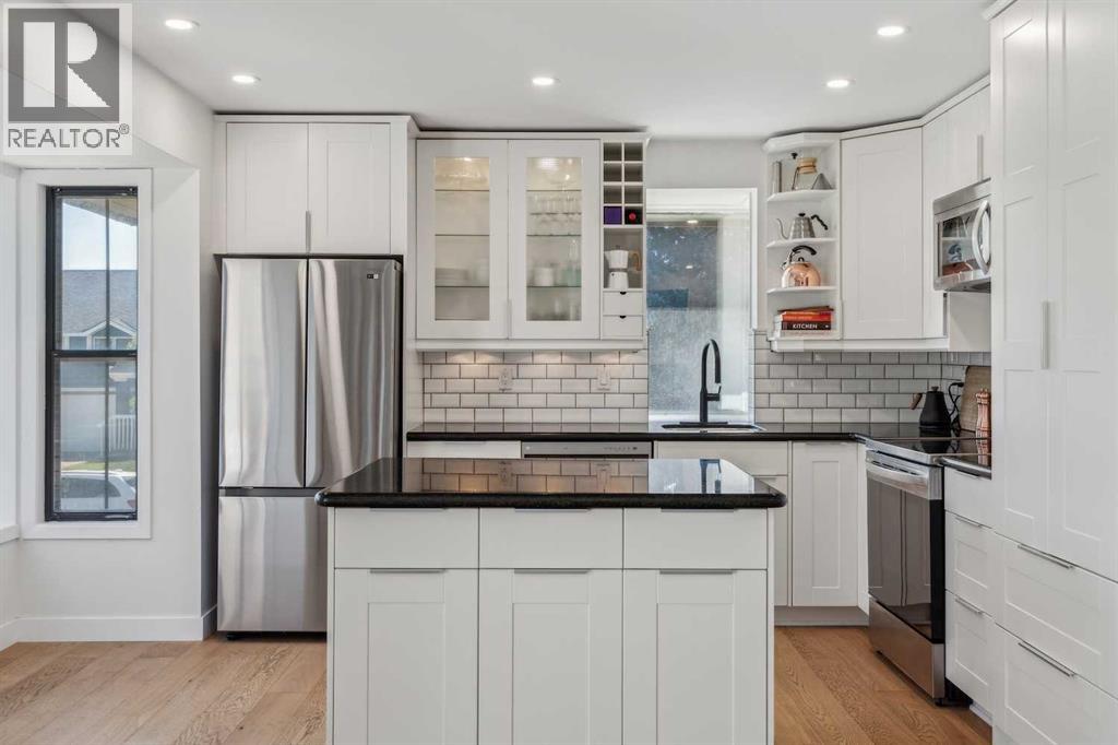 4 Coach Ridge Close Sw, Calgary, Alberta  T3H 1J1 - Photo 20 - A2259768