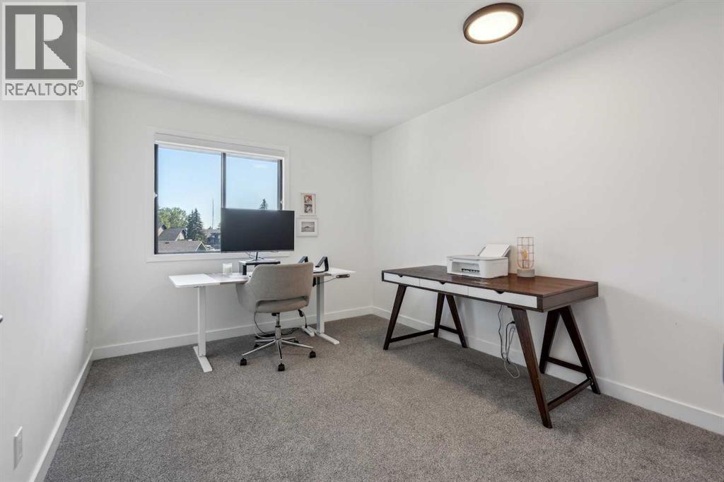 4 Coach Ridge Close Sw, Calgary, Alberta  T3H 1J1 - Photo 36 - A2259768