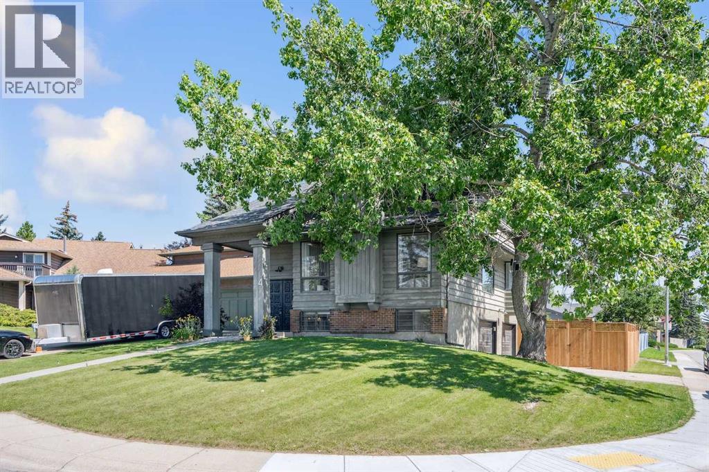 4 Coach Ridge Close Sw, Calgary, Alberta  T3H 1J1 - Photo 46 - A2259768