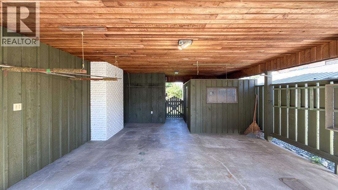 11879 220 Street, Maple Ridge, British Columbia  V2X 5P9 - Photo 29 - R3053013