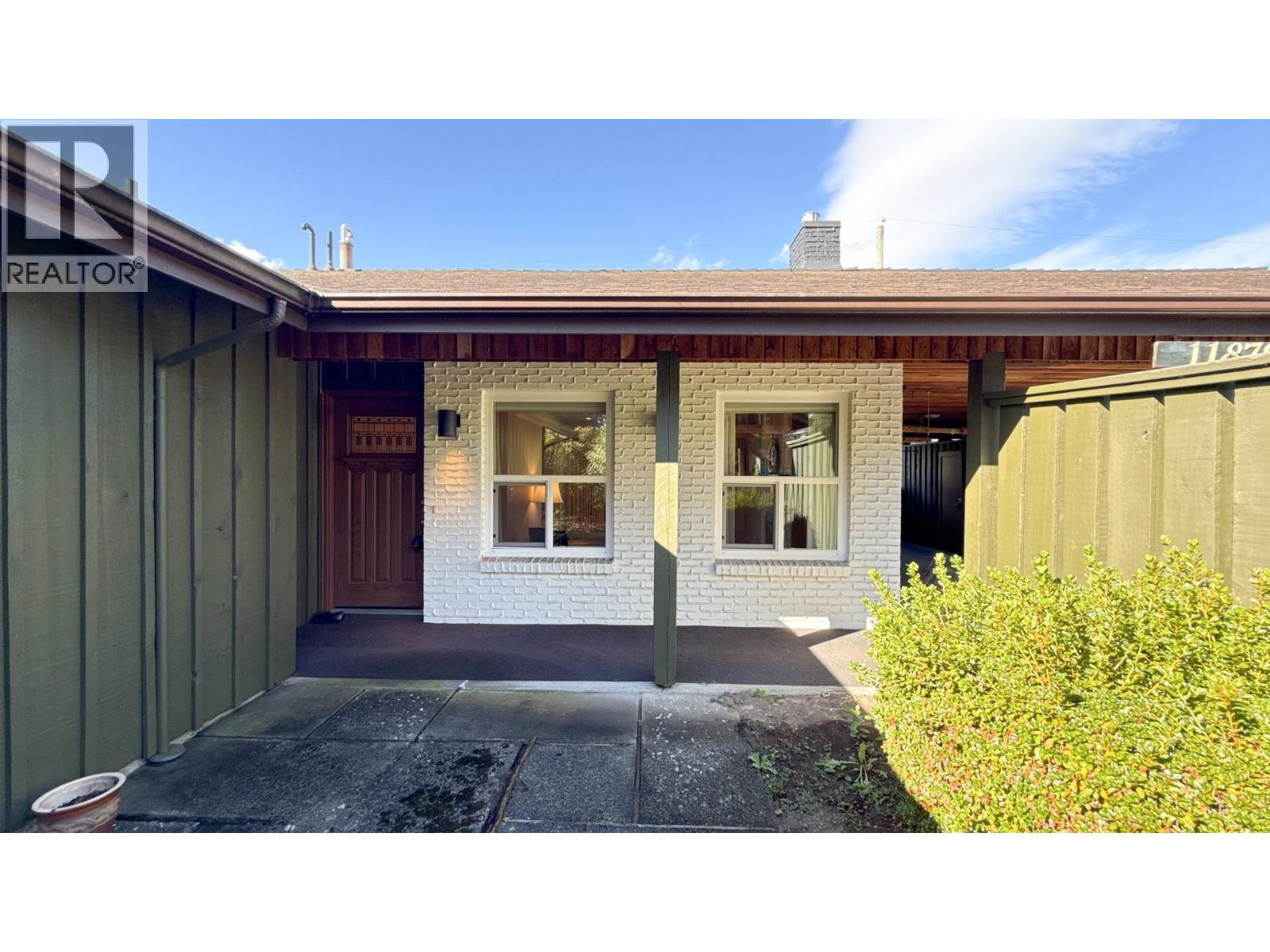 11879 220 Street, Maple Ridge, British Columbia  V2X 5P9 - Photo 4 - R3053013