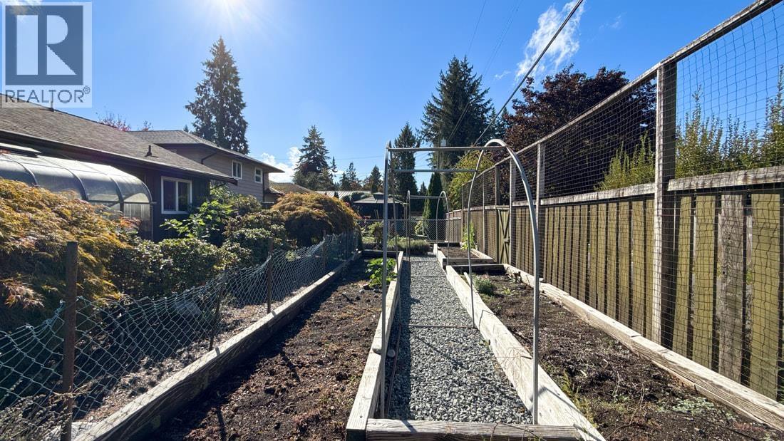 11879 220 Street, Maple Ridge, British Columbia  V2X 5P9 - Photo 31 - R3053013