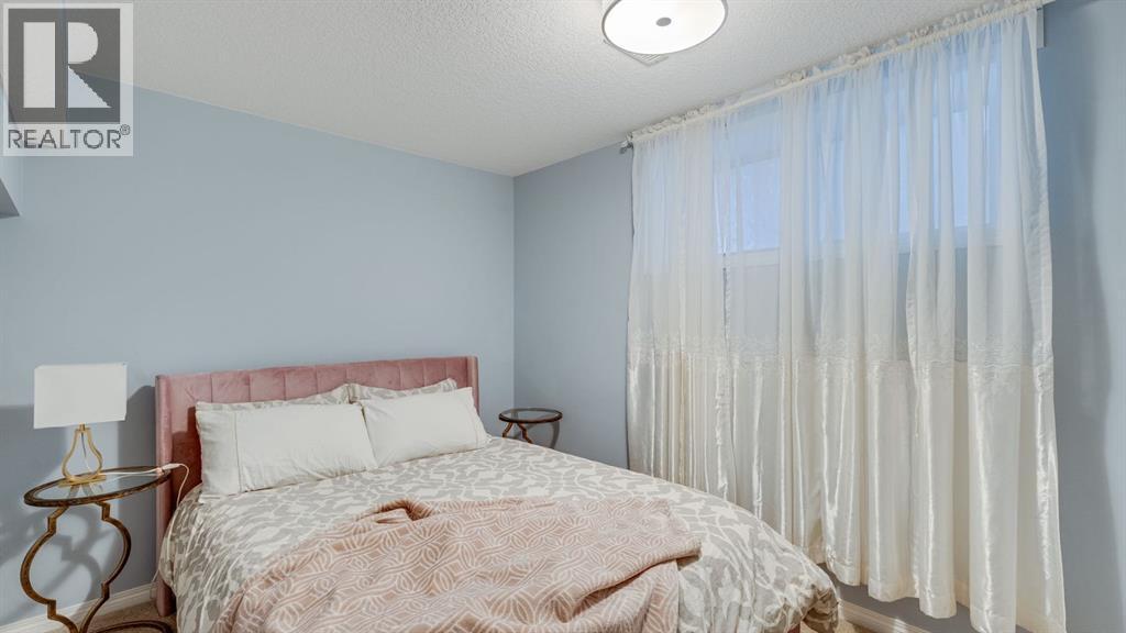 343 Hillcrest Heights Sw, Airdrie, Alberta  T4B 4C1 - Photo 37 - A2266091