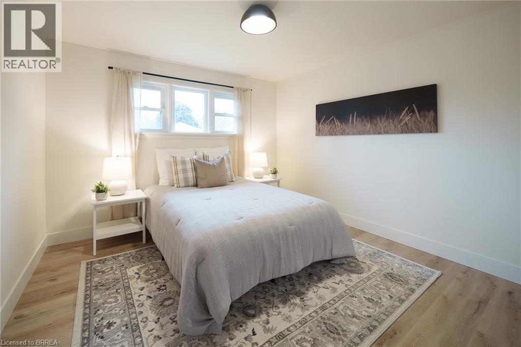 37 Rowanwood Avenue, Brantford, Ontario  N3S 7C1 - Photo 13 - 40785062