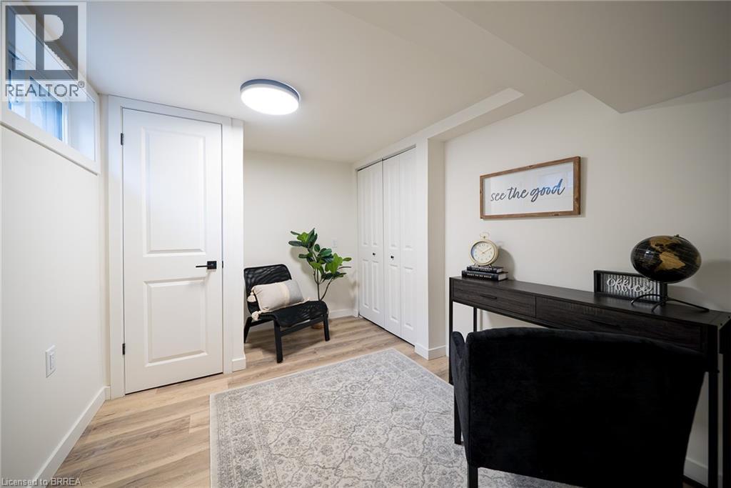 37 Rowanwood Avenue, Brantford, Ontario  N3S 7C1 - Photo 27 - 40785062