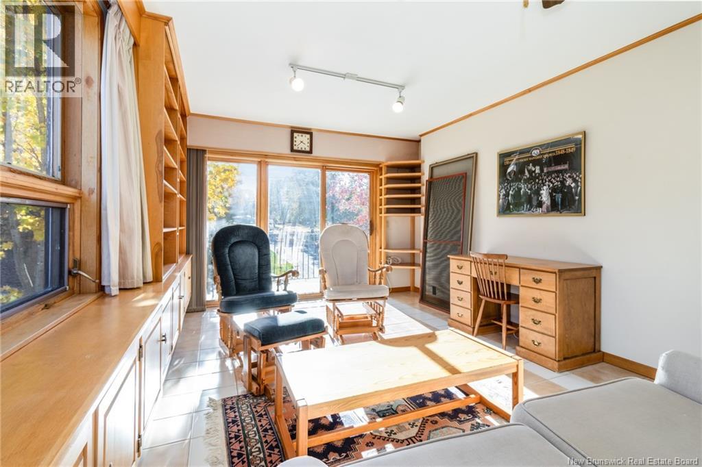 295 Montgomery Street, Fredericton, New Brunswick  E3B 2X2 - Photo 32 - NB129566