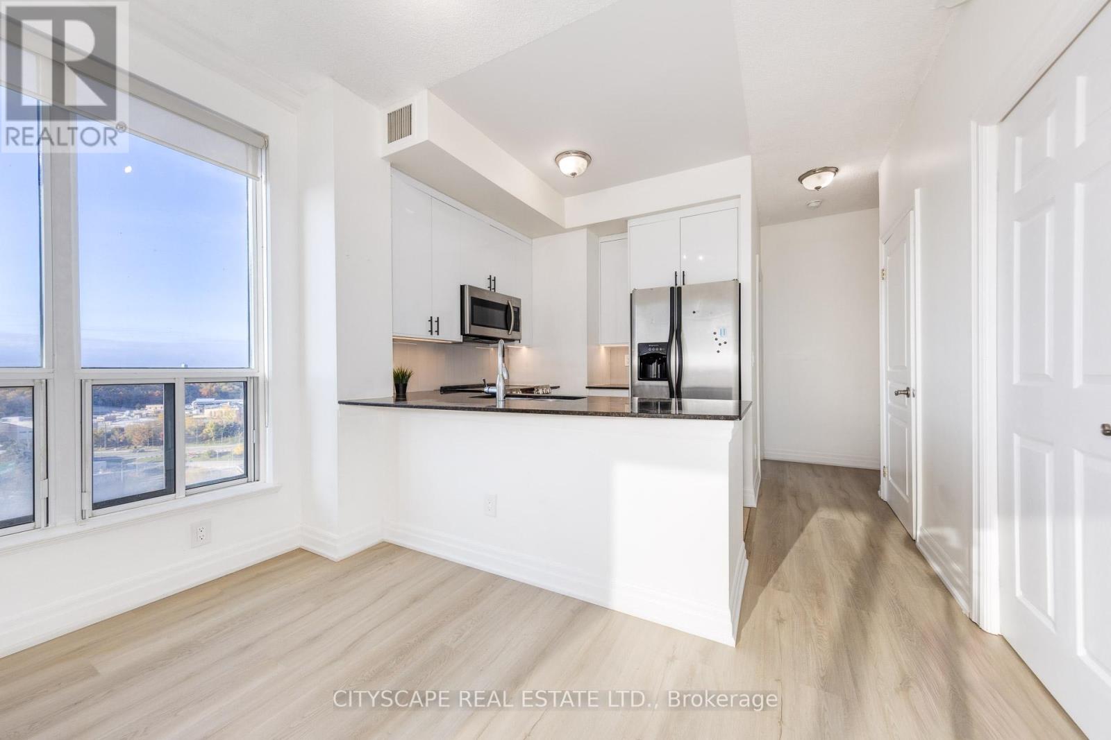 1607 - 2087 Lake Shore Boulevard W, Toronto, Ontario  M8V 4G3 - Photo 6 - W12507420