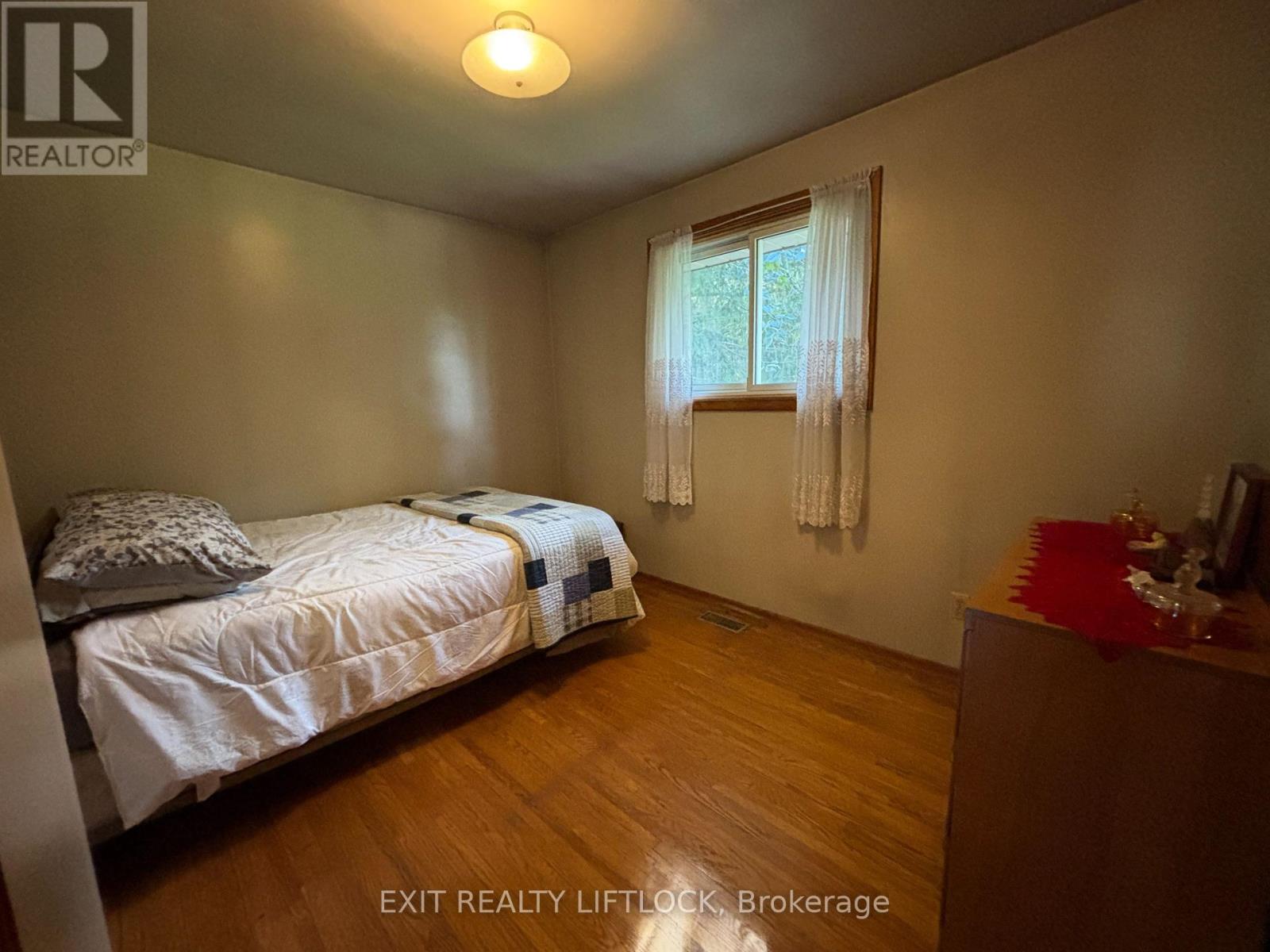 1276 Beavis Boulevard, Selwyn, Ontario  K0L 1H0 - Photo 20 - X12443790