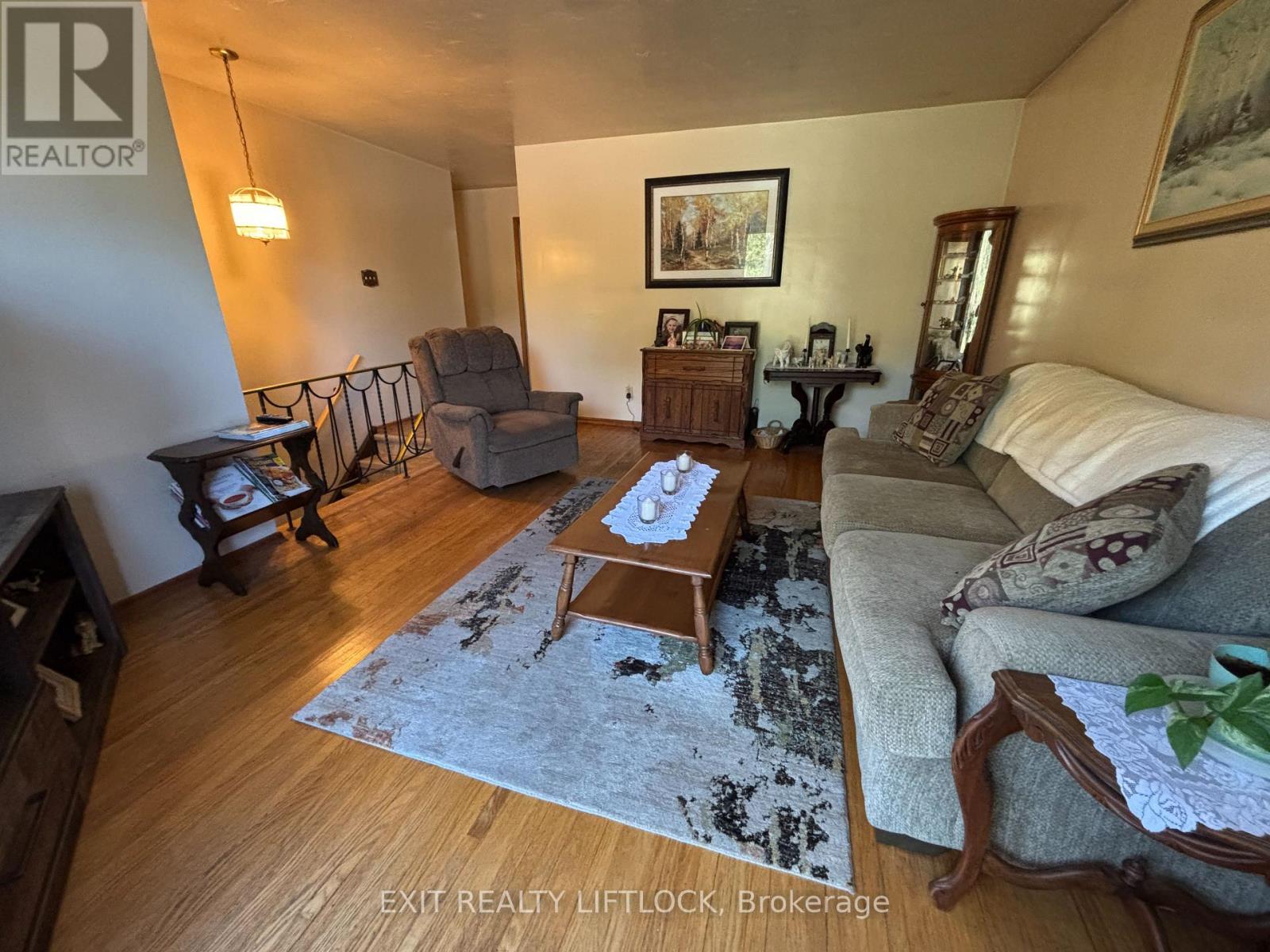 1276 Beavis Boulevard, Selwyn, Ontario  K0L 1H0 - Photo 5 - X12443790