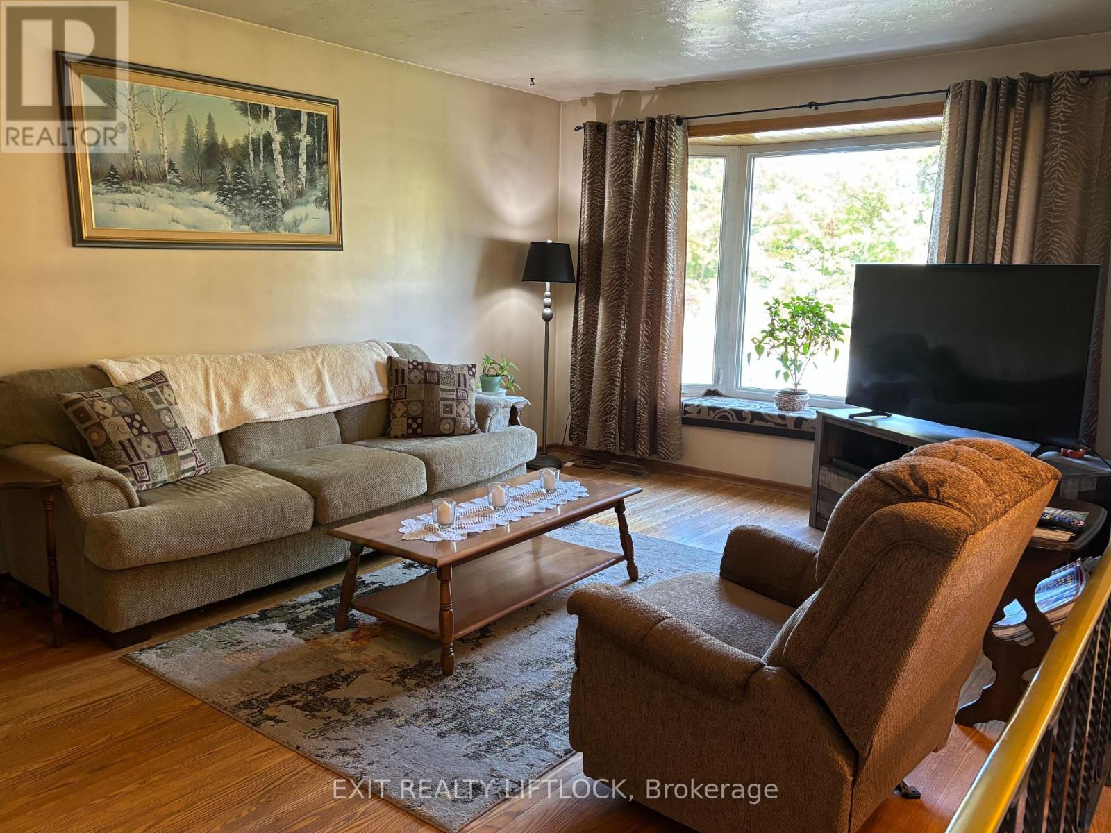 1276 Beavis Boulevard, Selwyn, Ontario  K0L 1H0 - Photo 8 - X12443790