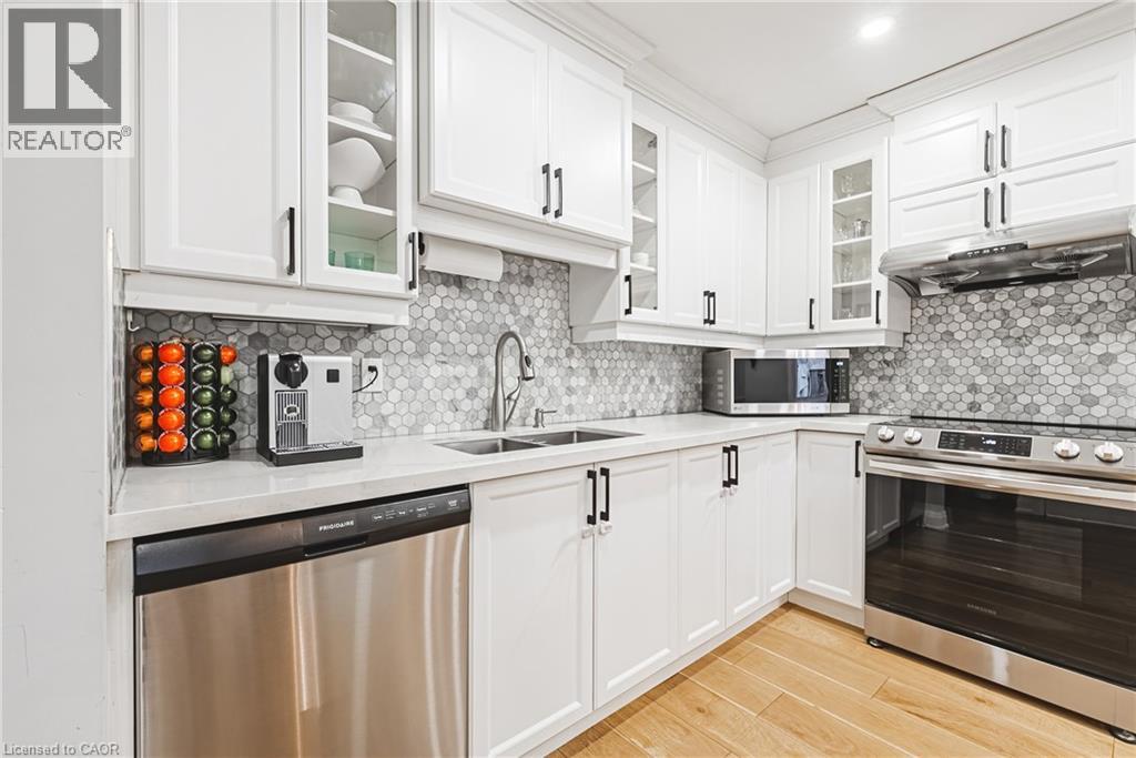 4201 Longmoor Drive Unit# 5, Burlington, Ontario  L7L 5J9 - Photo 7 - 40785026