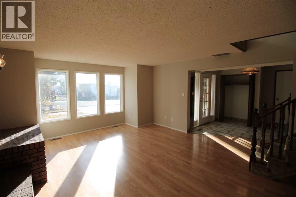 107 7a Avenue S, Lethbridge, Alberta  T1J 1N3 - Photo 4 - A2266362