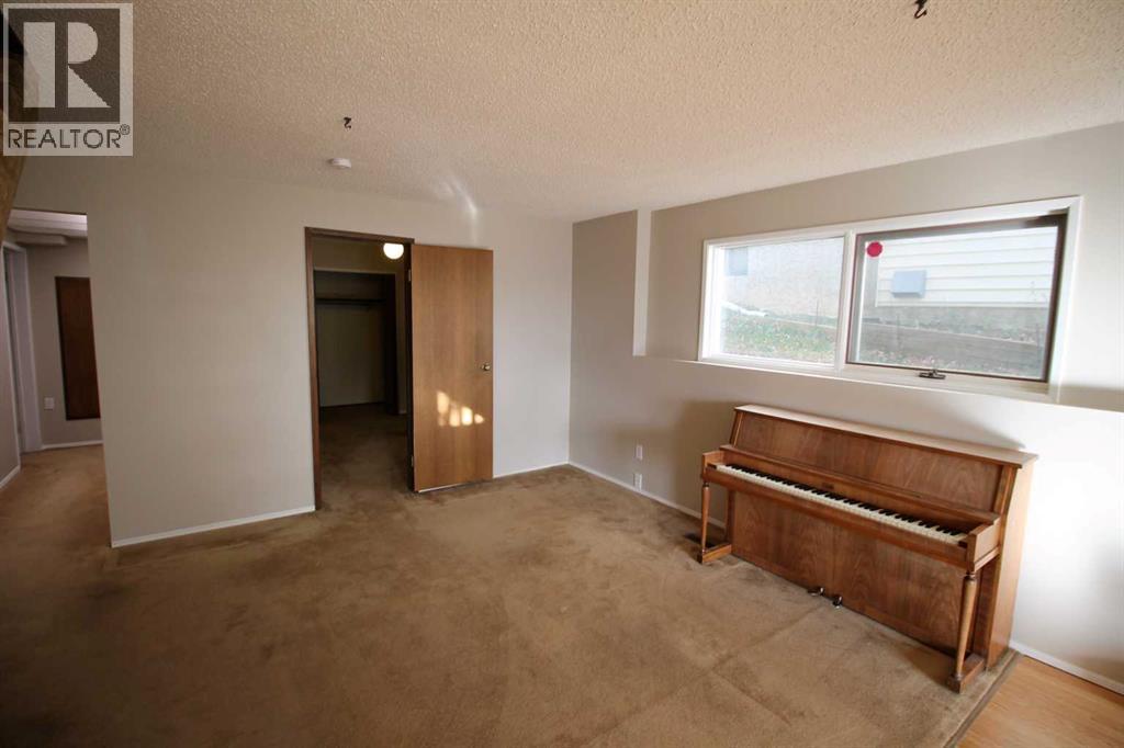 107 7a Avenue S, Lethbridge, Alberta  T1J 1N3 - Photo 8 - A2266362