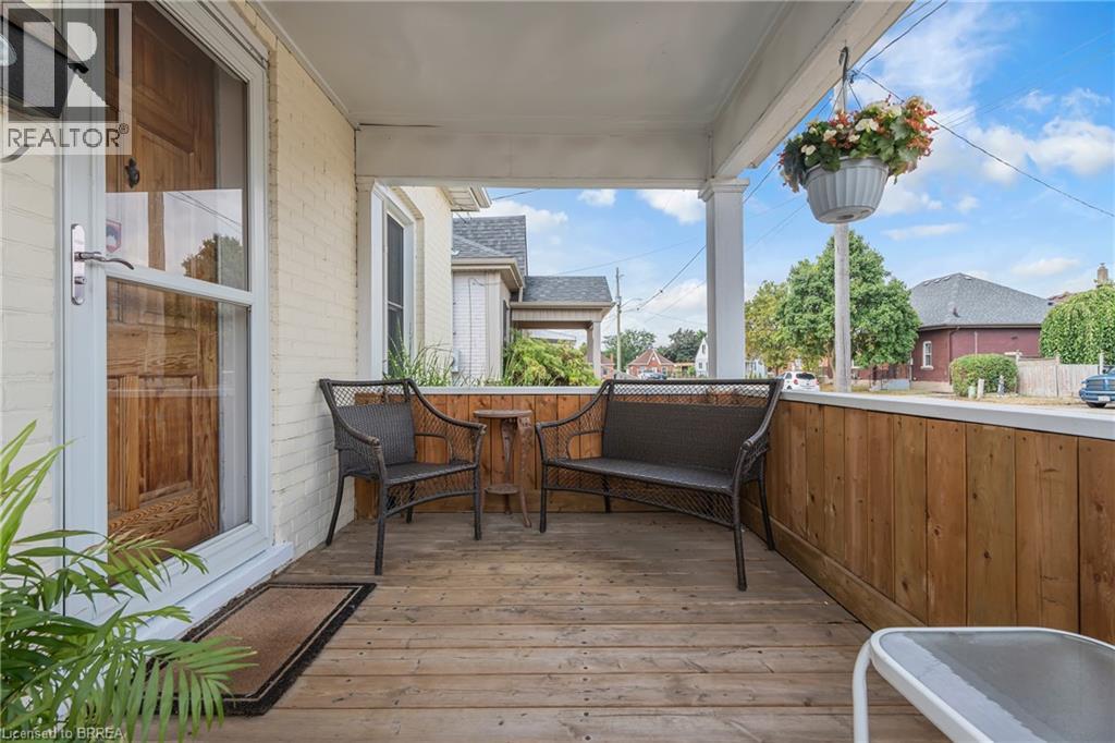 17 Blossie Street, Brantford, Ontario  N3S 2V7 - Photo 3 - 40760501